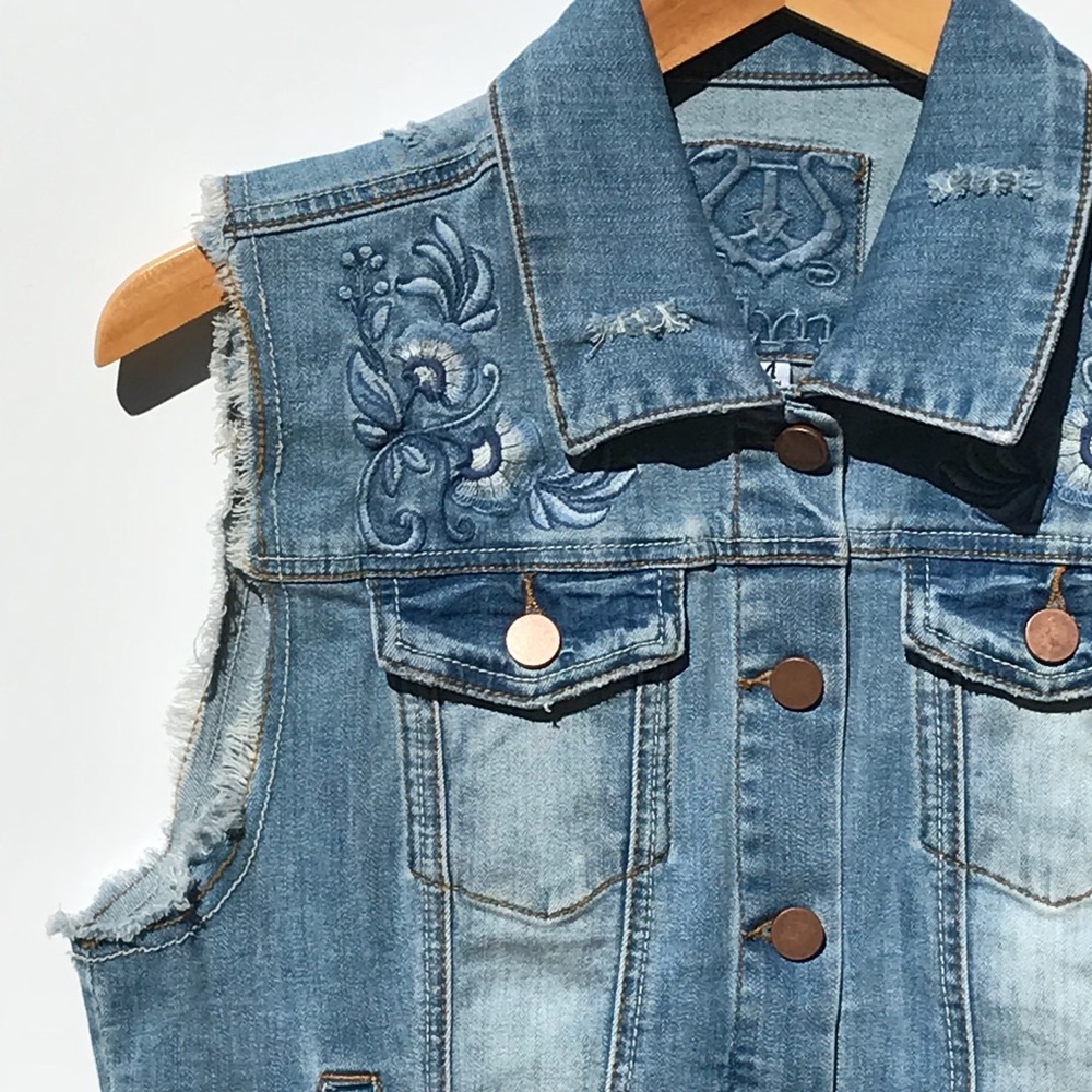 NWOT ODYN JEANS I Women’s denim vest - Picture 3 of 4
